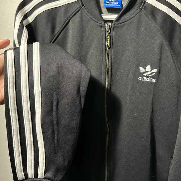 ADIDAS Adicolor SST Track Jacket - Picture 2 of 3